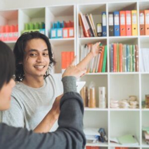 Atención al Cliente en Papelerías y Oficinas