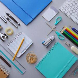 Uso Correcto de Material de Oficina y Papelería